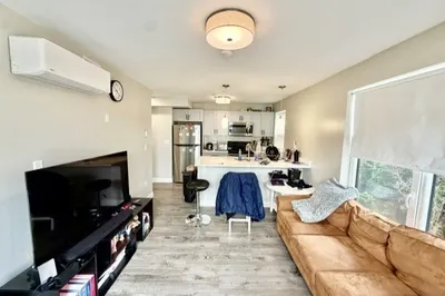 882 Mass Ave #2E 1