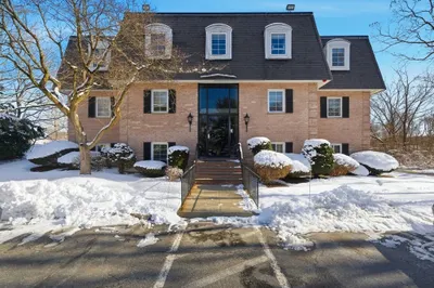 500 Northshore Rd #6B 1
