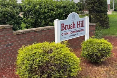80 Brush Hill Ave #19 1