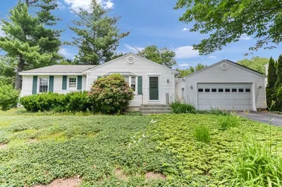 37 Woodside Ave