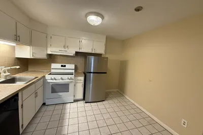 176 Maple Ave #1-31