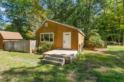 20 Rowell Rd