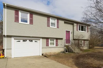 11 Glenna Drive