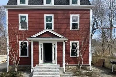 56 Spring St #5 1