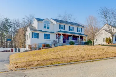 14 Scenic Rd 1