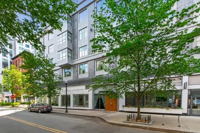 375 Canal St #801 1