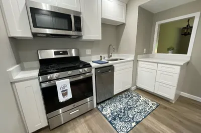 280 Elm St #D3-31 1