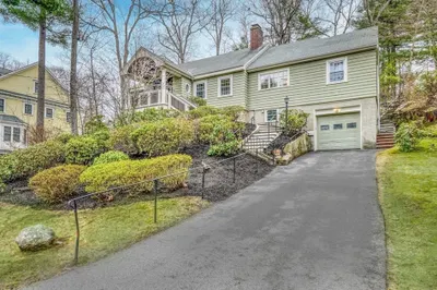 34 Fells Road