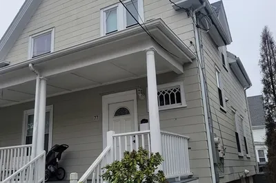 77 Verona St 1
