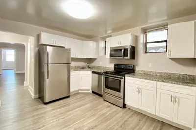 46 Waverly Street #3 1