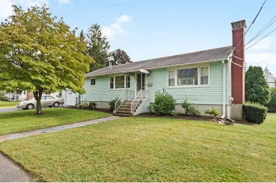 41 Guild Rd 1