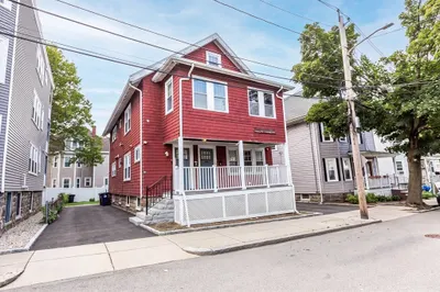 19 Verdun St 1