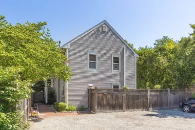 38 Warwick St #38 1