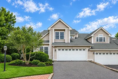 432 Boxwood Ln #432 1