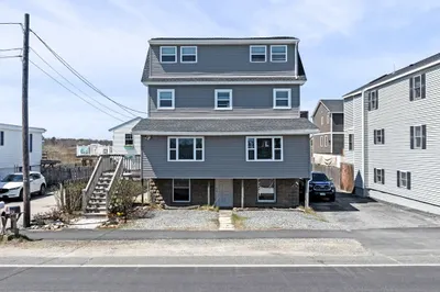67 North End Blvd #1 1