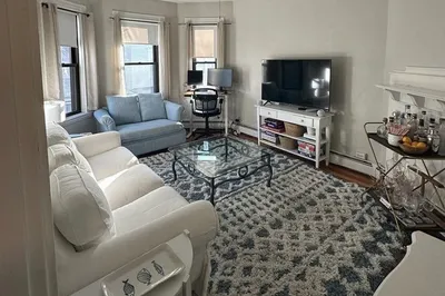 7 Hatch Street #2