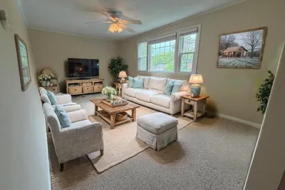 174 Upper County Rd #2-15