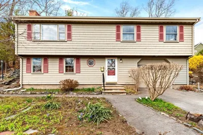 11 Ludlow Ave
