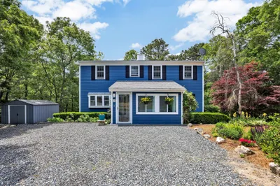 11 Santuit Pond Rd 1