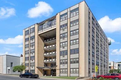 340 Main St #301 1