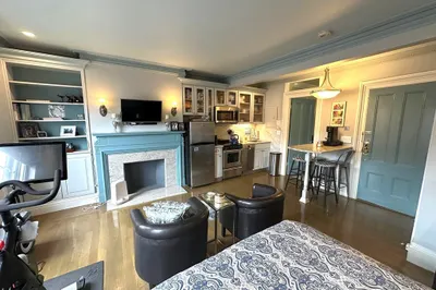 88 Charles St #5 1