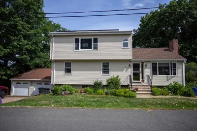 6 Woodland Ave 1
