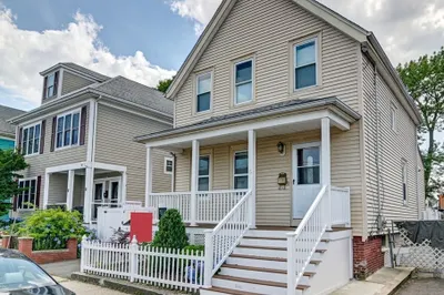 5 Warren Ave