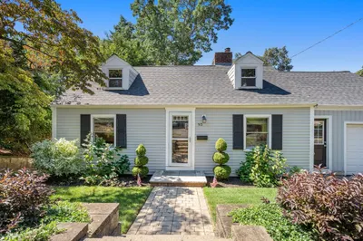93 Forbes Hill Rd 1