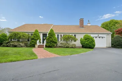8 Viking Rock Drive 1