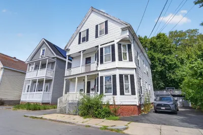 16 Gilbert Ave 1