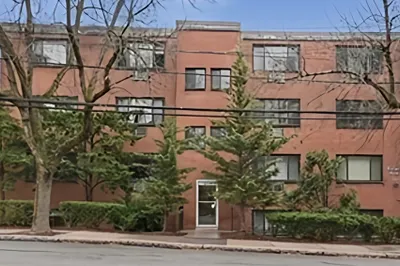 205 Kent St #35