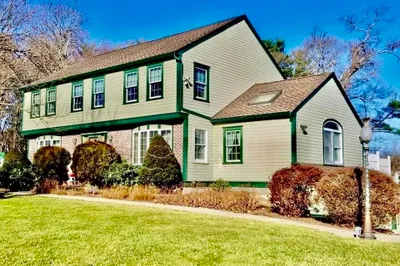 78 Bernard Cir 1