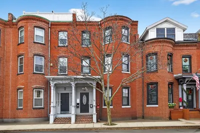 137 N St #3