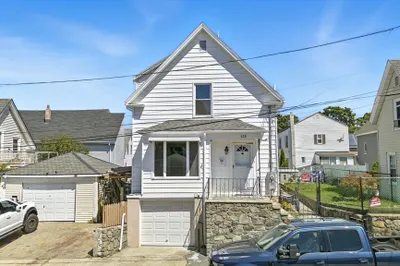 125 Sheridan St 1