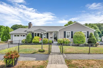 127 Verona St 1
