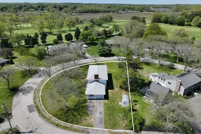 29 Country Club Circle