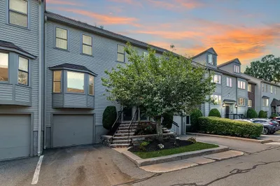 62 Maple Street #C 1
