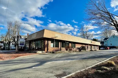 129 Main St 1
