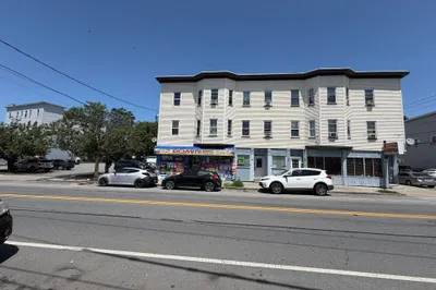 297 W 6th St 1