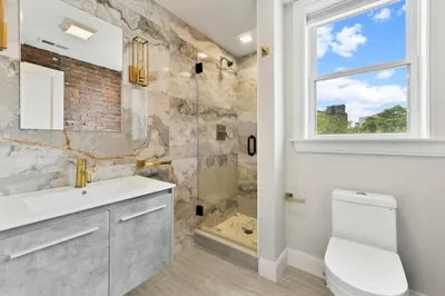 40 Chelsea Street #2