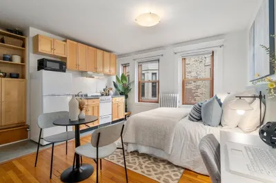 8 Garrison St #700