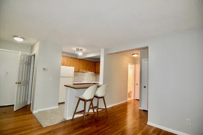 10 Linda Ln #3-6 1
