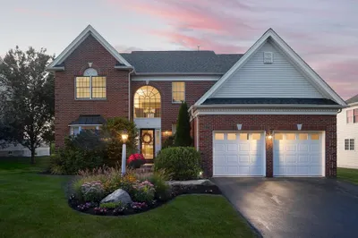23 Fairways Ln 1