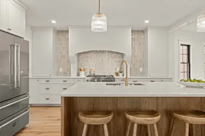 23 College Hill Rd #1 1