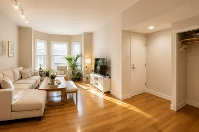 216 Columbia St ##1 1