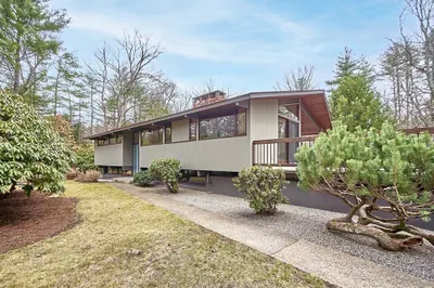 228 Heald Road 1