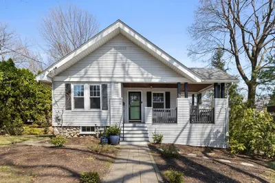 10 Neptune Rd