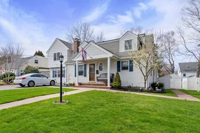 66 Ellery Road 1