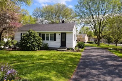 9 Mulberry Ln 1