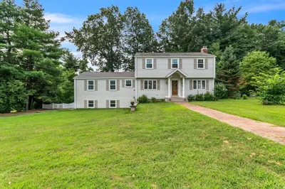 42 Ridgecrest Dr 1